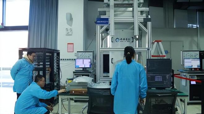 我国量子计算机实现四算合一，从算力提升迈向量子计算技术服务